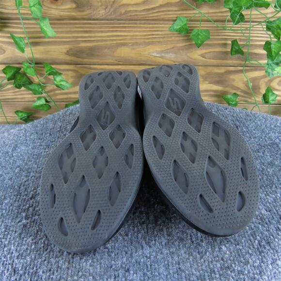 SKECHERS‎ Women's Goga Max Slip-On Black Leather Sz 9.5 Wide Gently Used 2025 - Picture 7 of 7